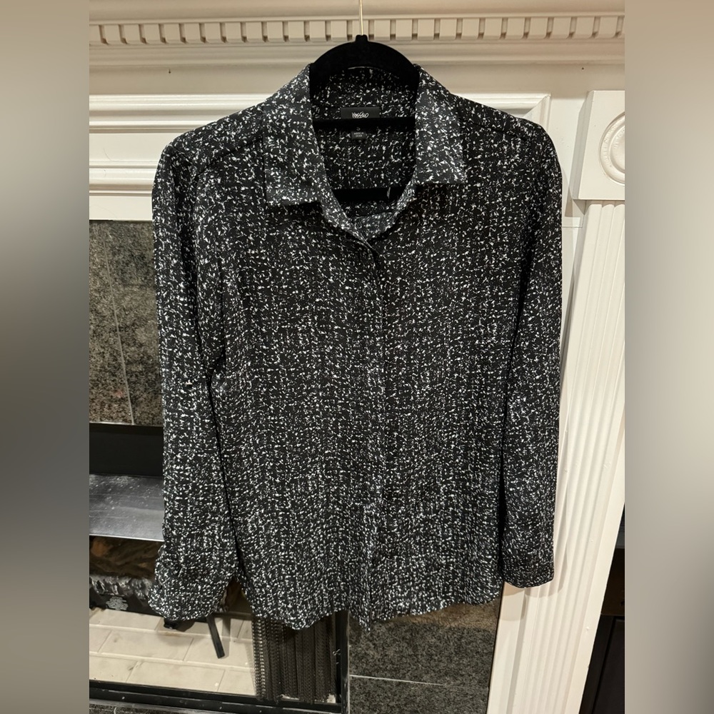 Massimo Black and White Speckled Button Down Shirt - Small - Great Condition